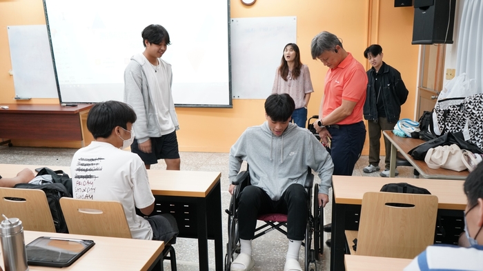 國語文能力表達課程講座-高齡障礙體驗(另開新視窗/jpg檔)圖片