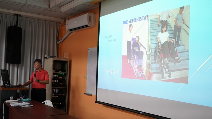 國語文能力表達課程講座-高齡障礙體驗(另開新視窗/jpg檔)圖片