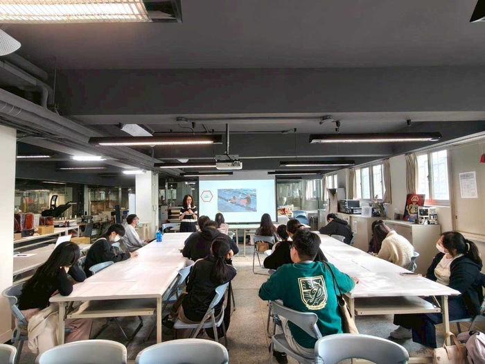 以設計回應差異-從課程中與啟聰學校共學的USR經驗講座(另開新視窗/jpg檔)圖片