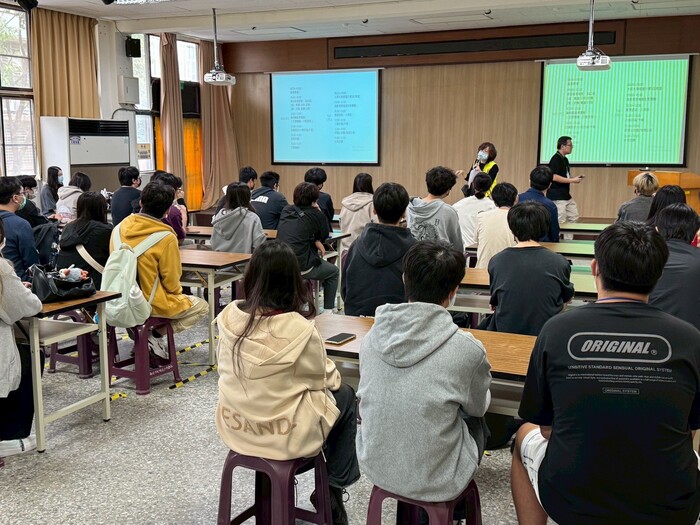 地區關懷與生命實踐工作坊-USR高齡者與植栽生態工作坊(另開新視窗/jpg檔)圖片