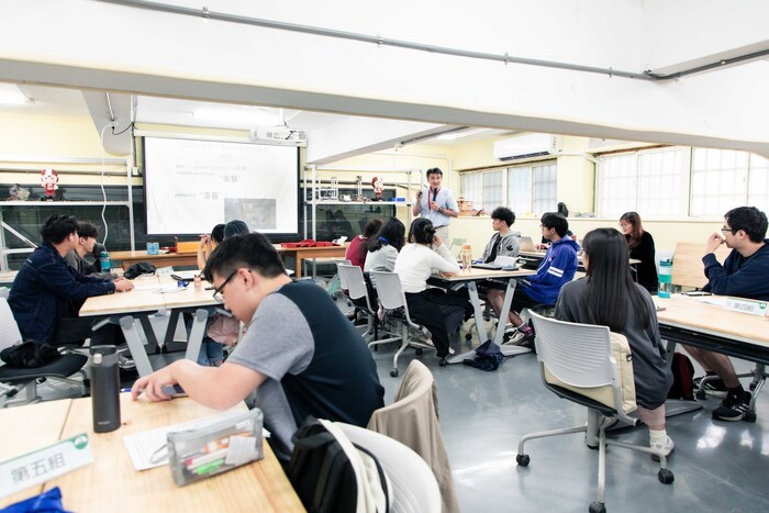 地區關懷與生命實踐課程 - 視障者運動輔具工作坊(另開新視窗/jpg檔)圖片